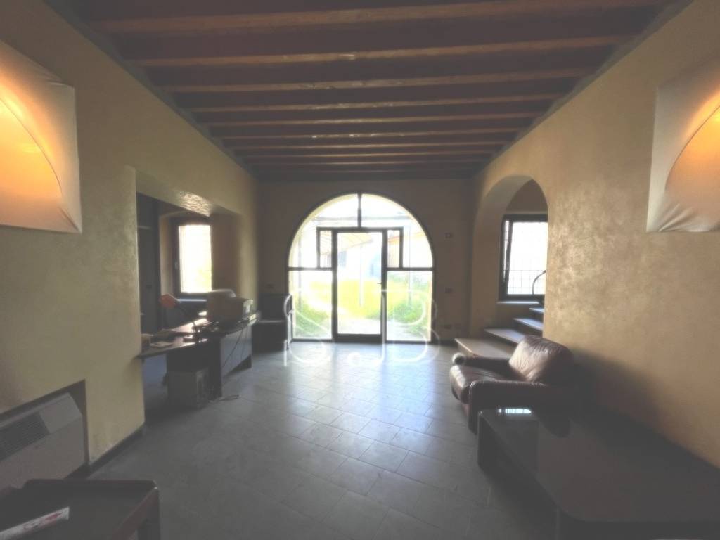 casa indipendente in vendita a Bozzolo