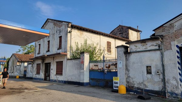 casa indipendente in vendita a Bozzolo