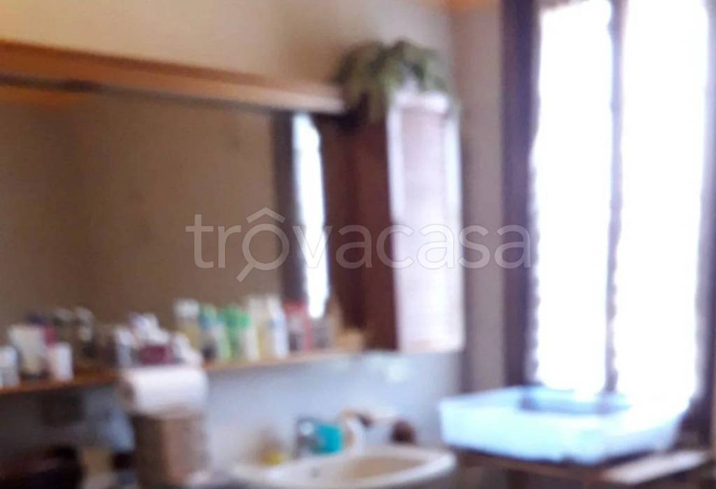 casa indipendente in vendita a Bozzolo