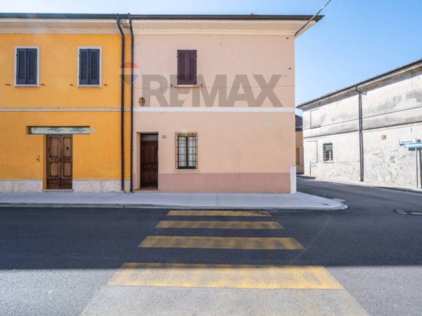 casa indipendente in vendita a Bozzolo