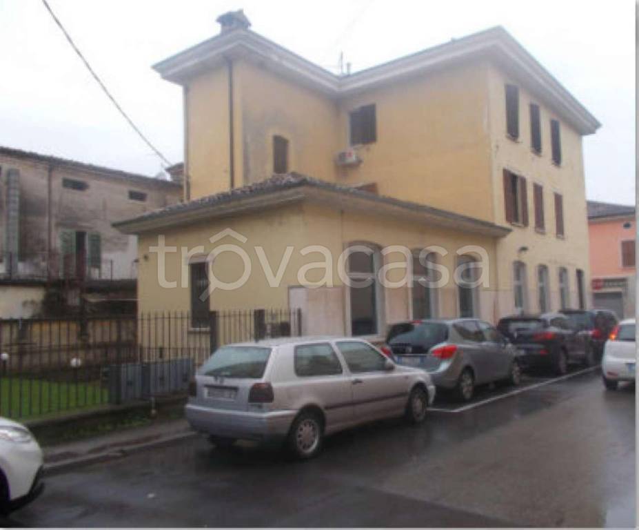 negozio in vendita a Canneto sull'Oglio