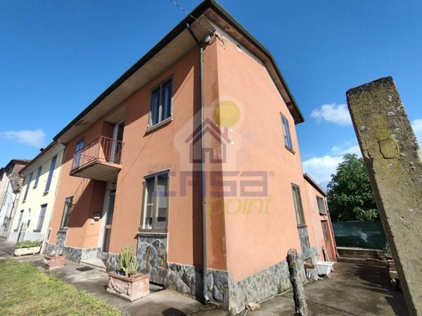 casa indipendente in vendita a Canneto sull'Oglio