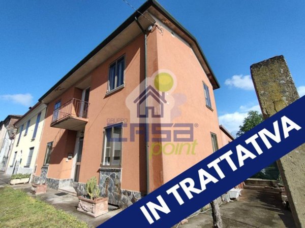 casa indipendente in vendita a Canneto sull'Oglio