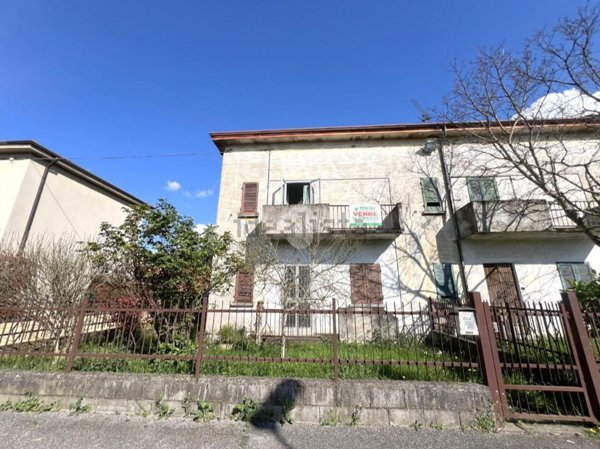 casa semindipendente in vendita a Canneto sull'Oglio