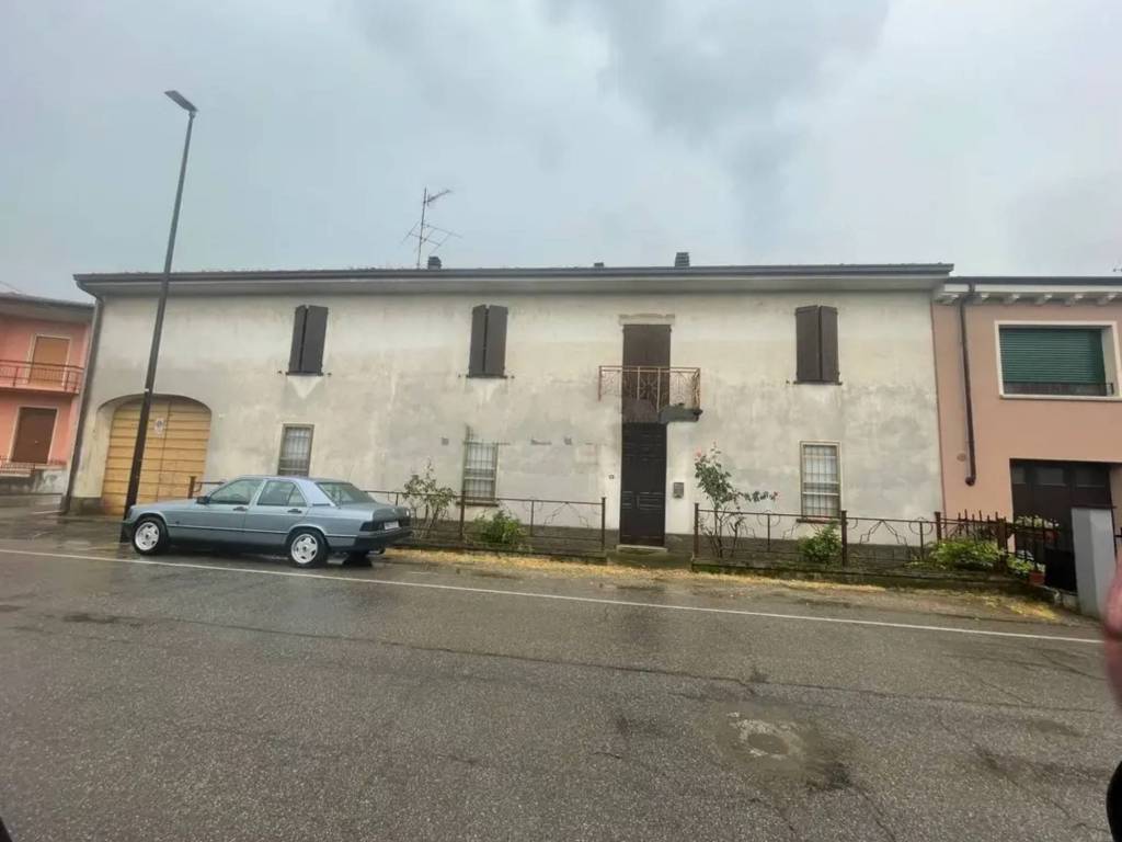 appartamento in vendita a Canneto sull'Oglio