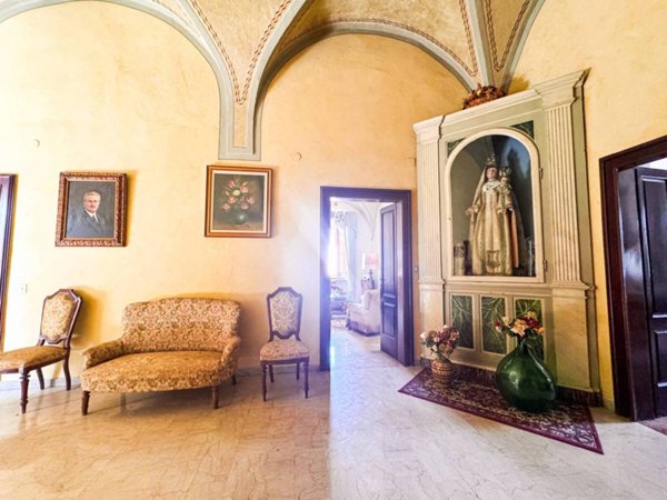 intera palazzina in vendita a Canneto sull'Oglio