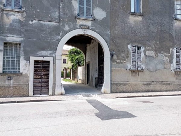 casa indipendente in vendita a Canneto sull'Oglio