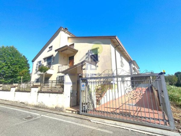 casa indipendente in vendita a Canneto sull'Oglio