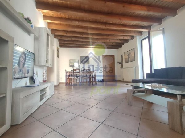 appartamento in vendita a Canneto sull'Oglio