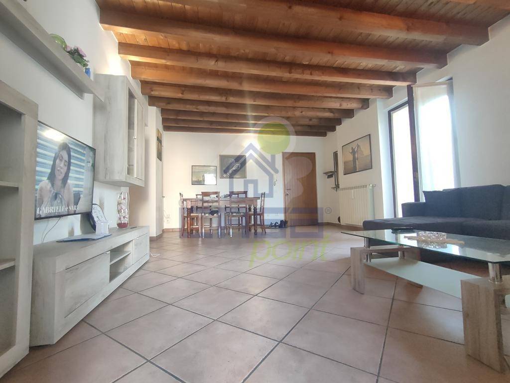 appartamento in vendita a Canneto sull'Oglio