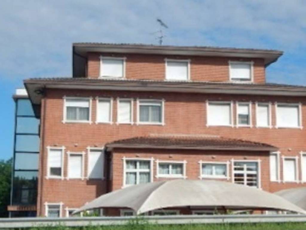 intera palazzina in vendita a Canneto sull'Oglio