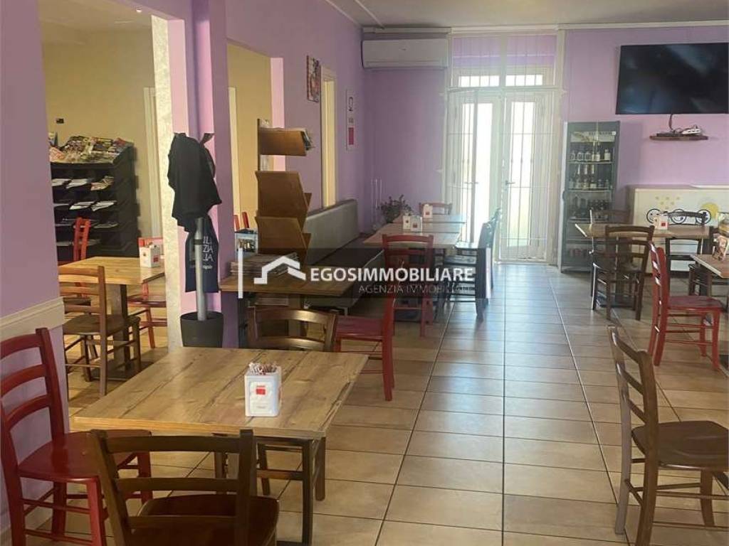 negozio in vendita a Canneto sull'Oglio