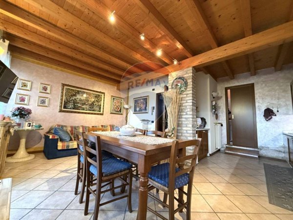 casa indipendente in vendita a Casalmoro