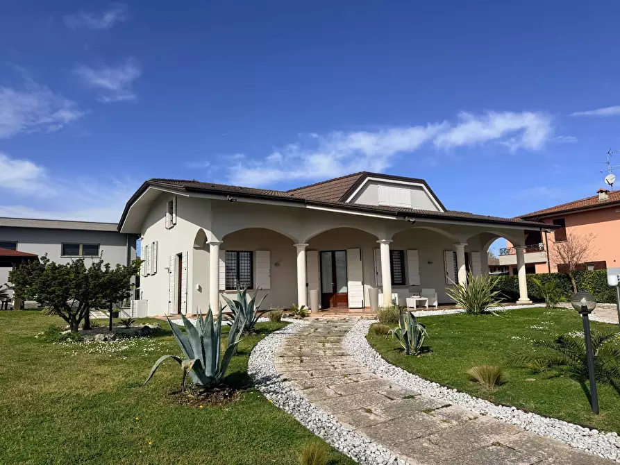 casa indipendente in vendita a Casalmoro
