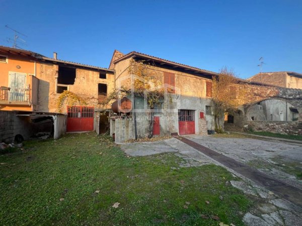 casa indipendente in vendita a Casalmoro