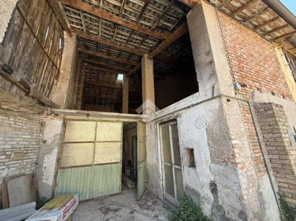 casa indipendente in vendita a Casalmoro