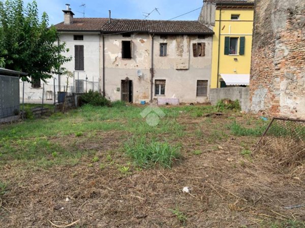 casa indipendente in vendita a Casaloldo