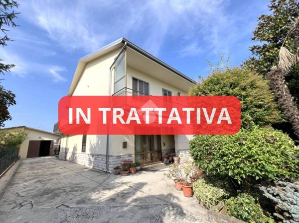 casa indipendente in vendita a Casaloldo