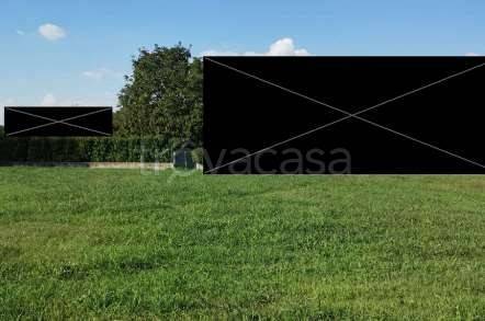 terreno edificabile in vendita a Casaloldo