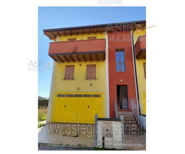 casa indipendente in vendita a Casaloldo