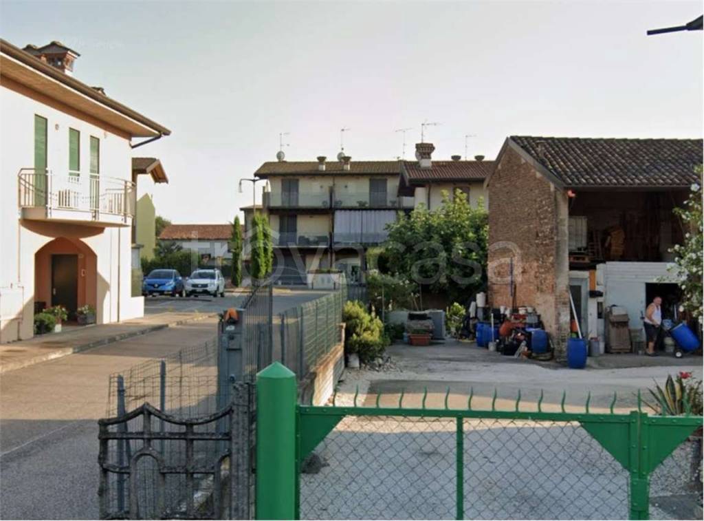 casa indipendente in vendita a Casaloldo
