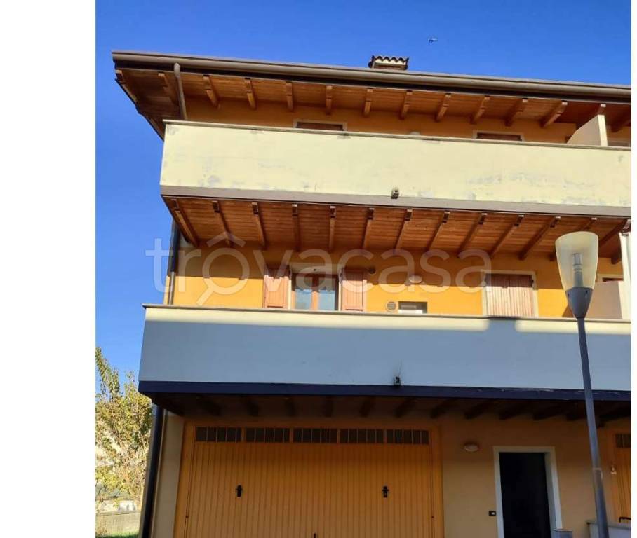 casa indipendente in vendita a Casaloldo
