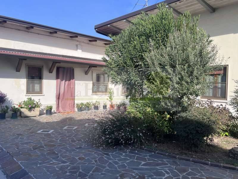 casa indipendente in vendita a Casaloldo