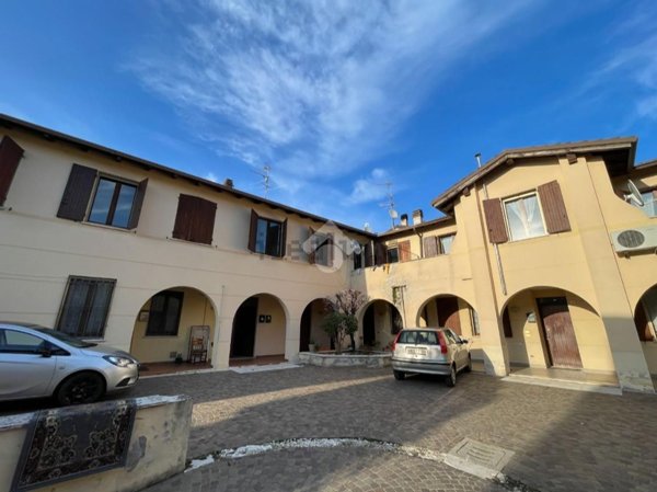 appartamento in vendita a Casalromano