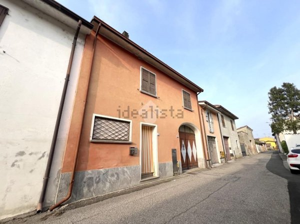 appartamento in vendita a Casalromano