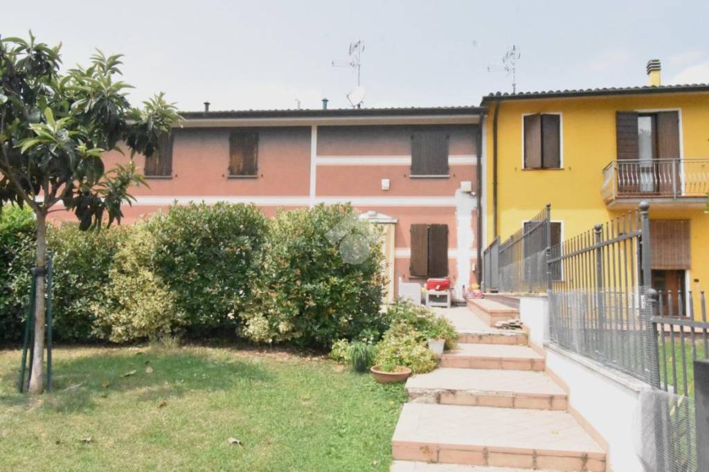 casa indipendente in vendita a Casalromano