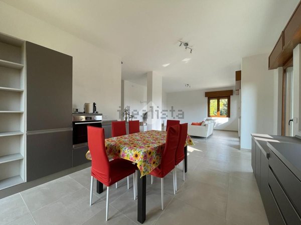 appartamento in vendita a Casalromano