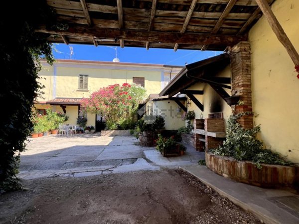 casa indipendente in vendita a Casalromano
