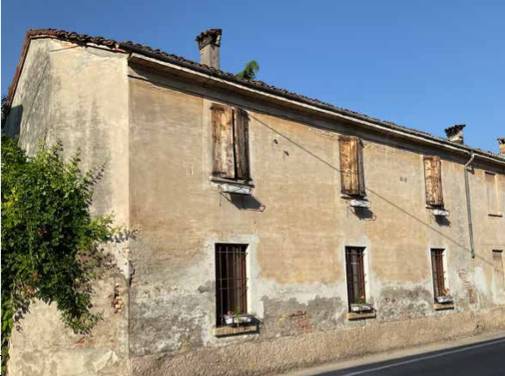 casa indipendente in vendita a Casalromano in zona Fontanella Grazioli
