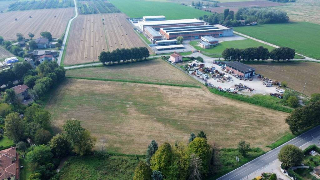 negozio in vendita a Casalromano