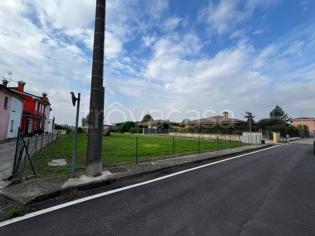 terreno agricolo in vendita a Castelbelforte