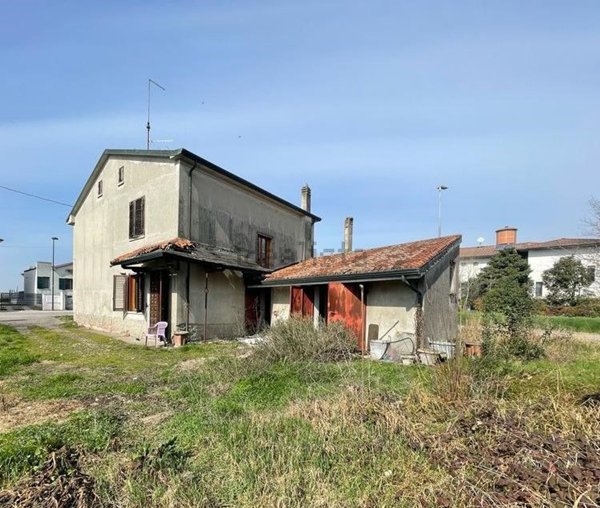 casa indipendente in vendita a Castelbelforte