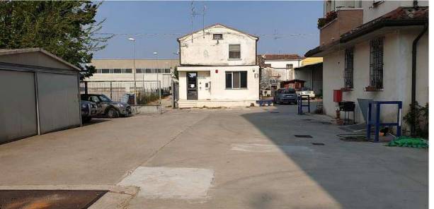 locale di sgombero in vendita a Castelbelforte