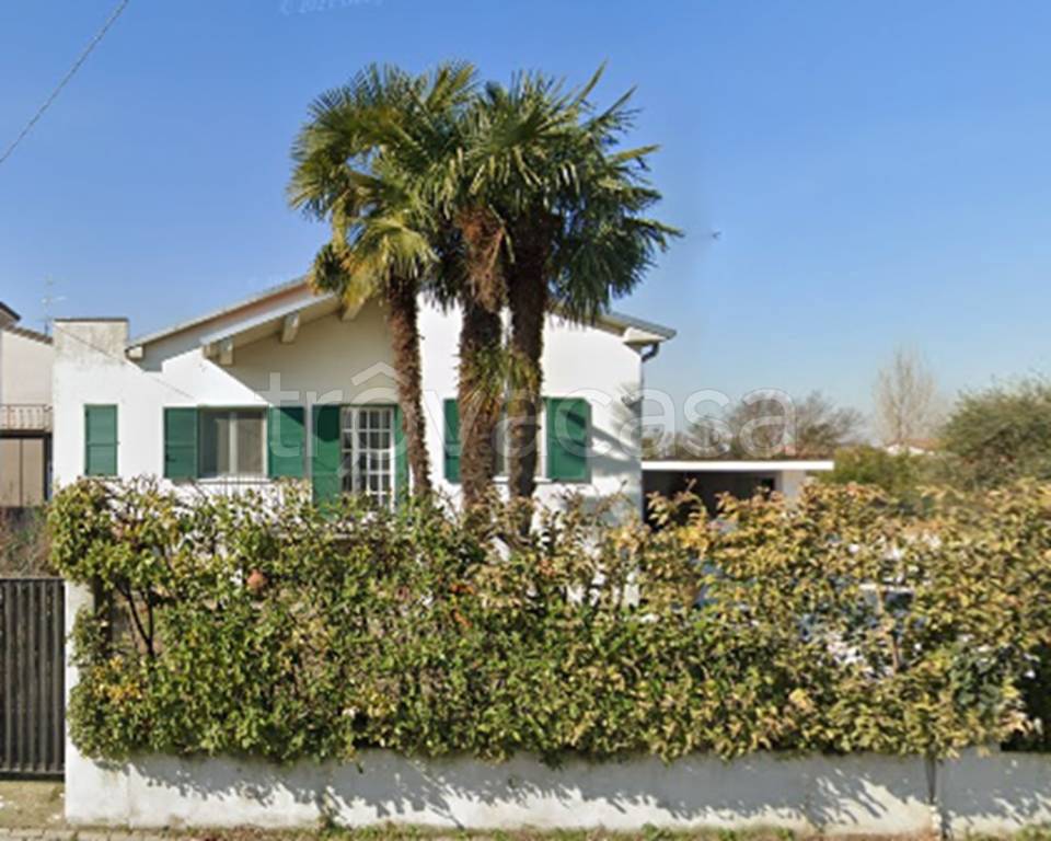 casa indipendente in vendita a Castelbelforte