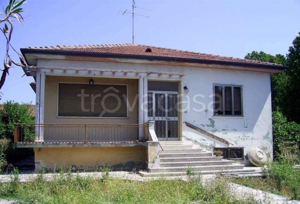 casa indipendente in vendita a Castelbelforte