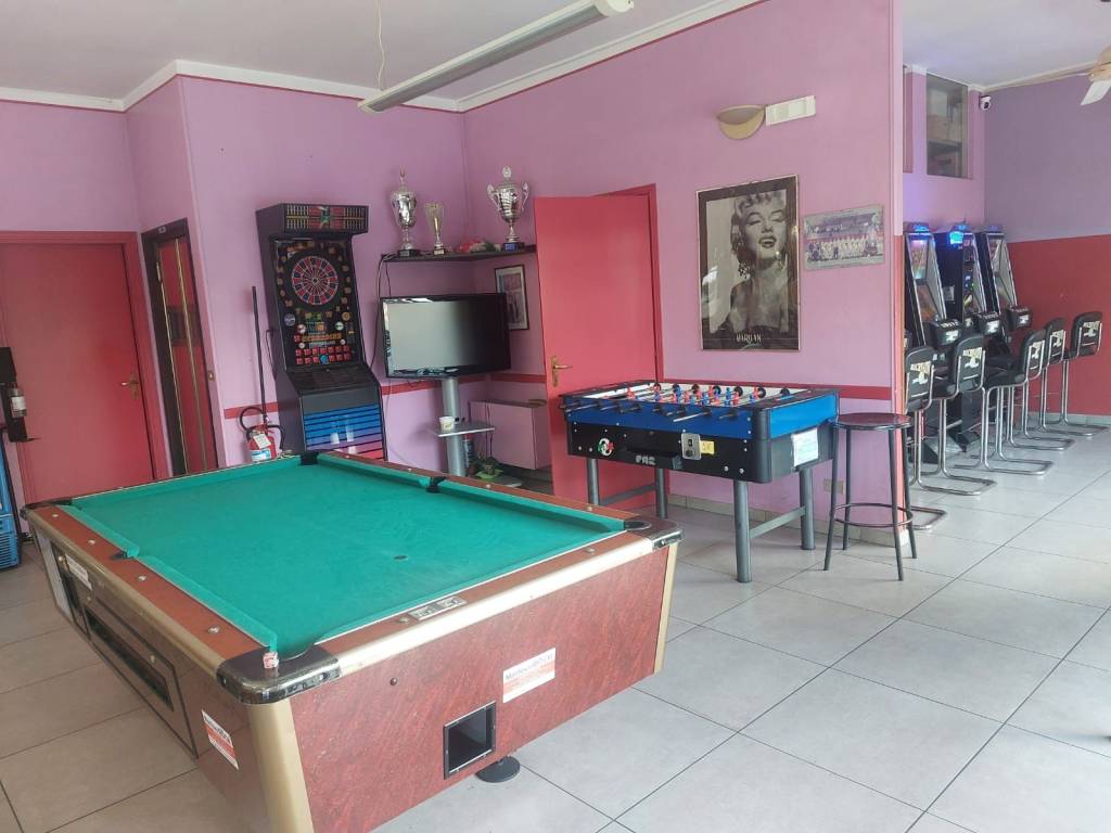 negozio in vendita a Castelbelforte