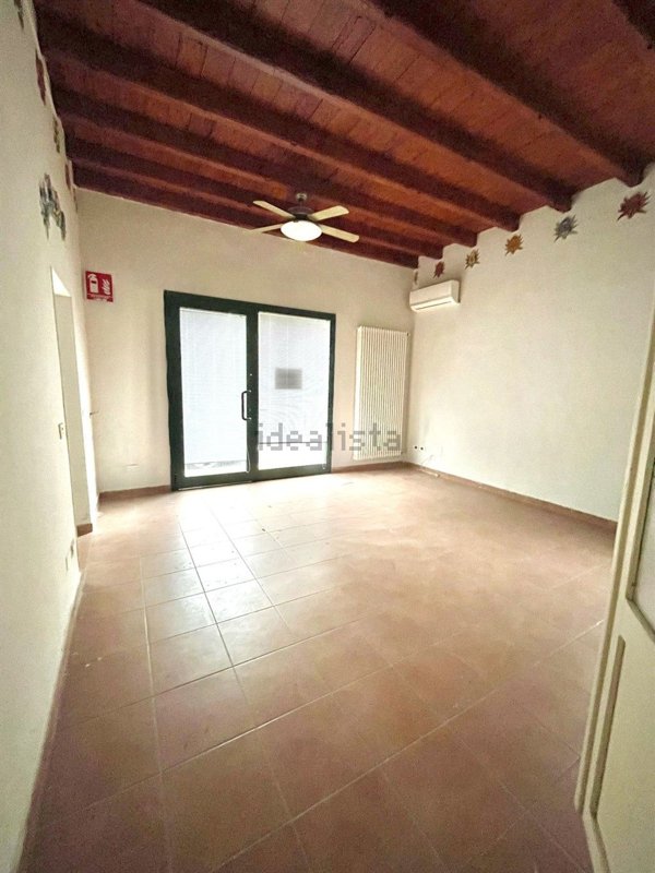 negozio in vendita a Castelbelforte