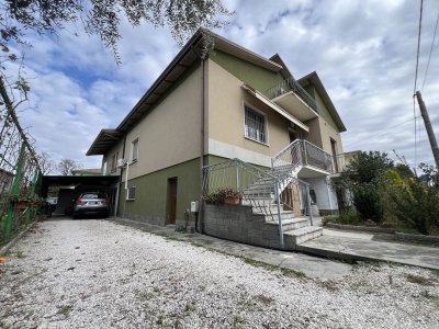 casa indipendente in vendita a Castelbelforte