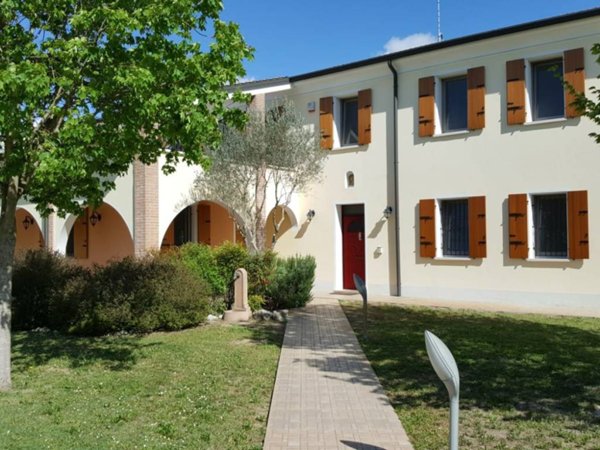 intera palazzina in vendita a Castelbelforte