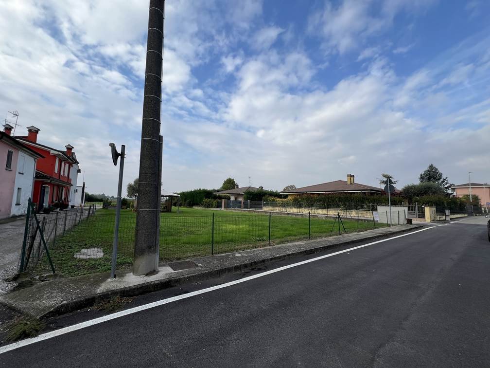 ufficio in vendita a Castelbelforte