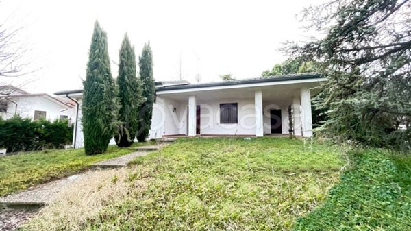 casa indipendente in vendita a Castelbelforte