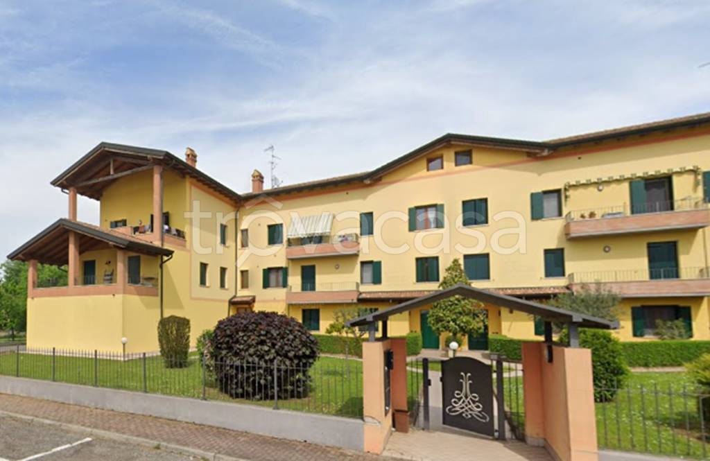 appartamento in vendita a Castel d'Ario