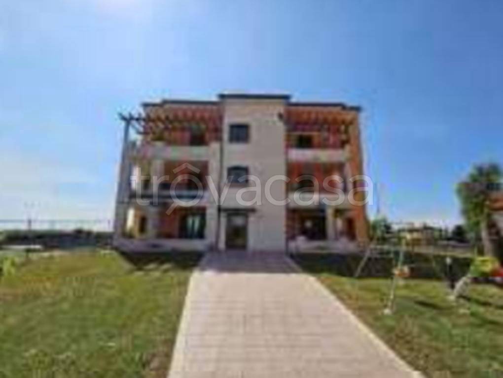 appartamento in vendita a Castel d'Ario