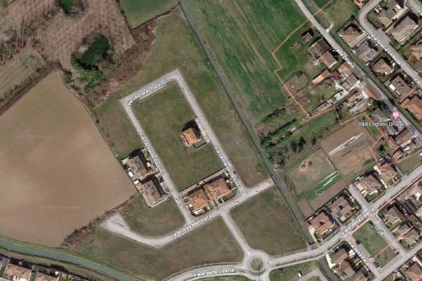 terreno edificabile in vendita a Castel d'Ario