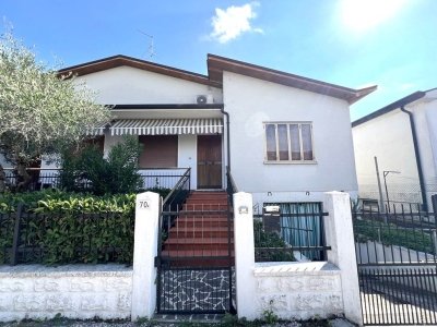 casa indipendente in vendita a Castel d'Ario