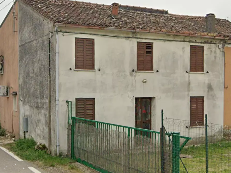 casa indipendente in vendita a Castel d'Ario
